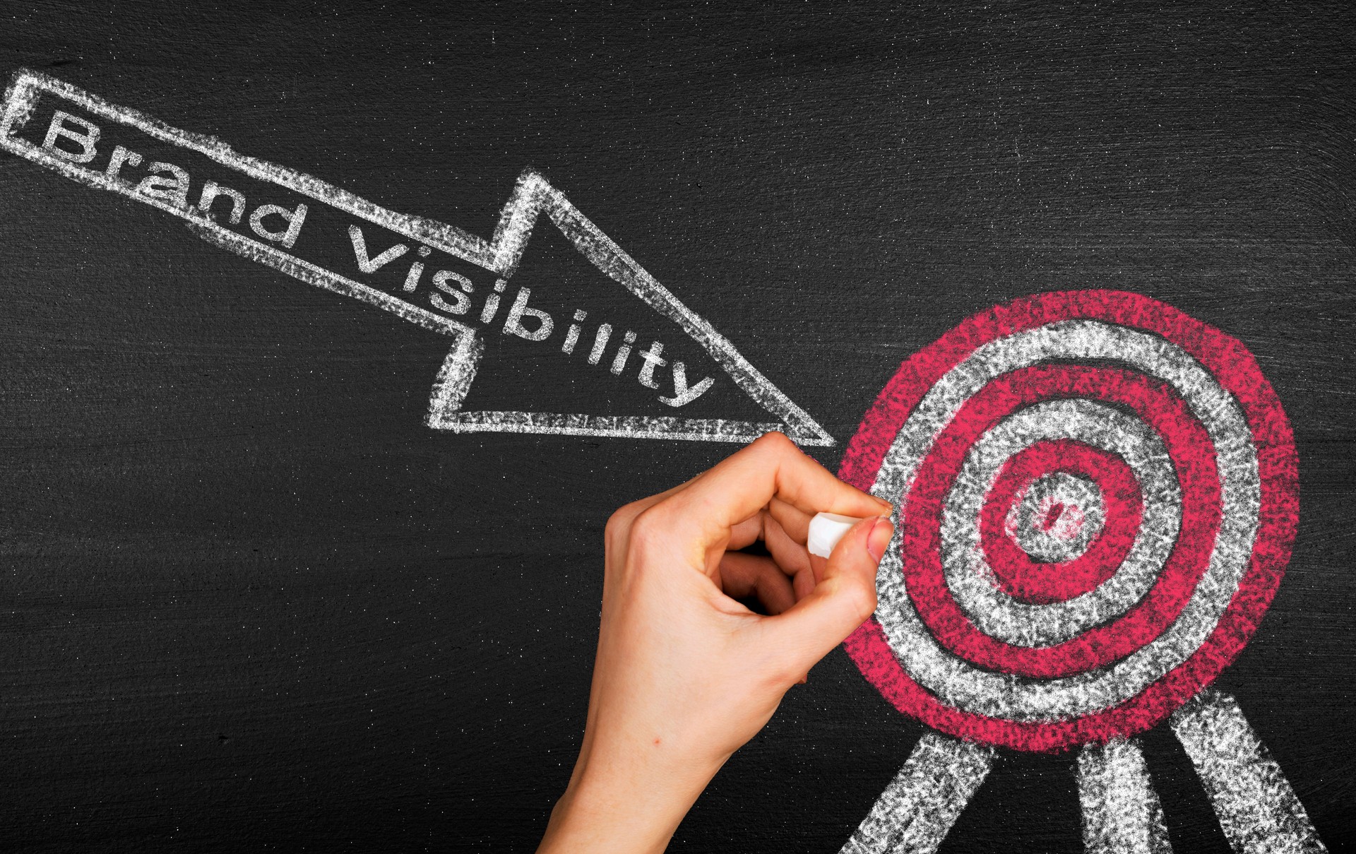 Concept de cible commerciale au tableau. Concept de visibilité de la marque